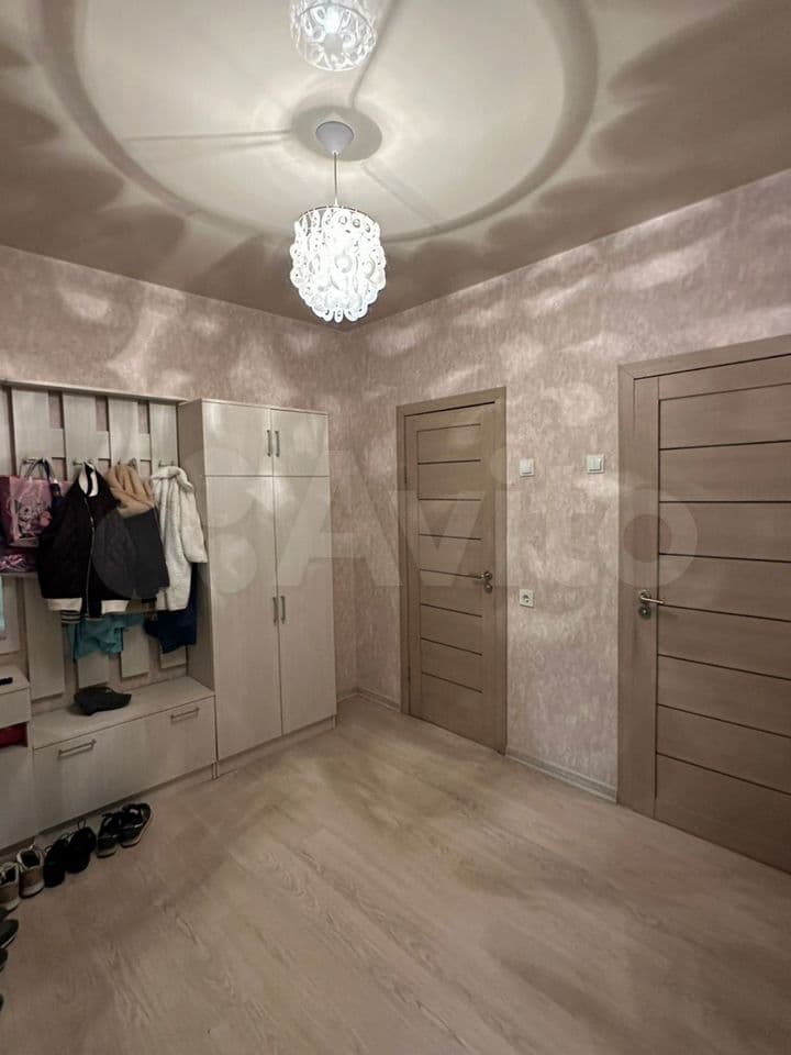 Продается 2-комн. квартира, 59.3 м²
