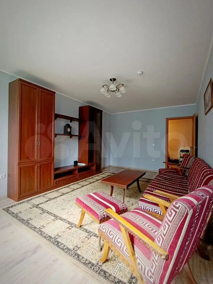 Продается 2-комн. квартира, 72 м² — фото 2