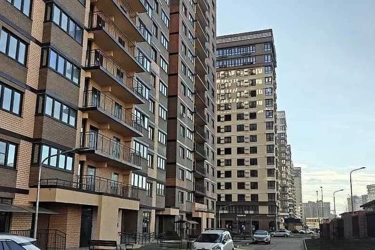 Продается 3-комн. квартира, 62.7 м²
