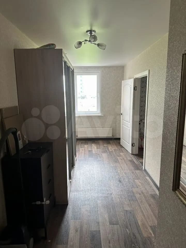 Продается 2-комн. квартира, 75.6 м² — фото 2