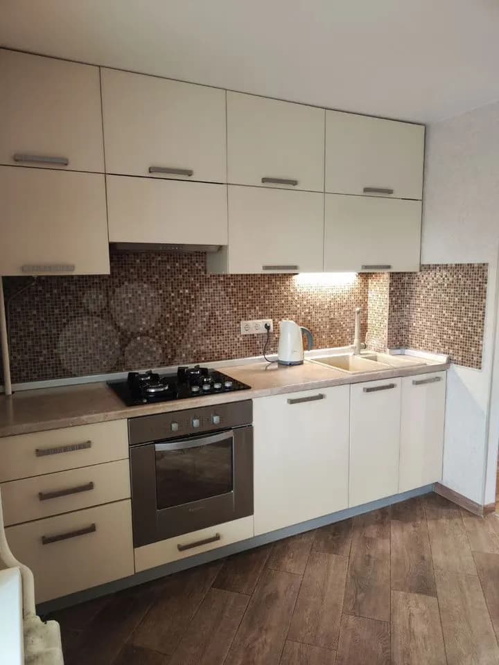 Продается 3-комн. квартира, 84 м²