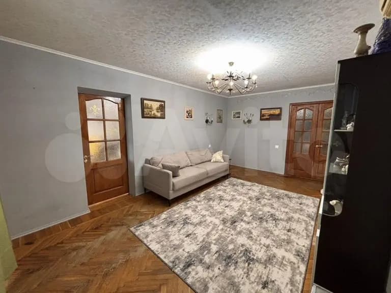 Продается 4-комн. квартира, 72 м² — фото 3