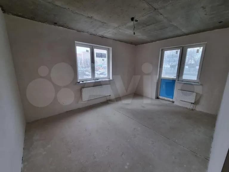 Продается 2-комн. квартира, 61.7 м²