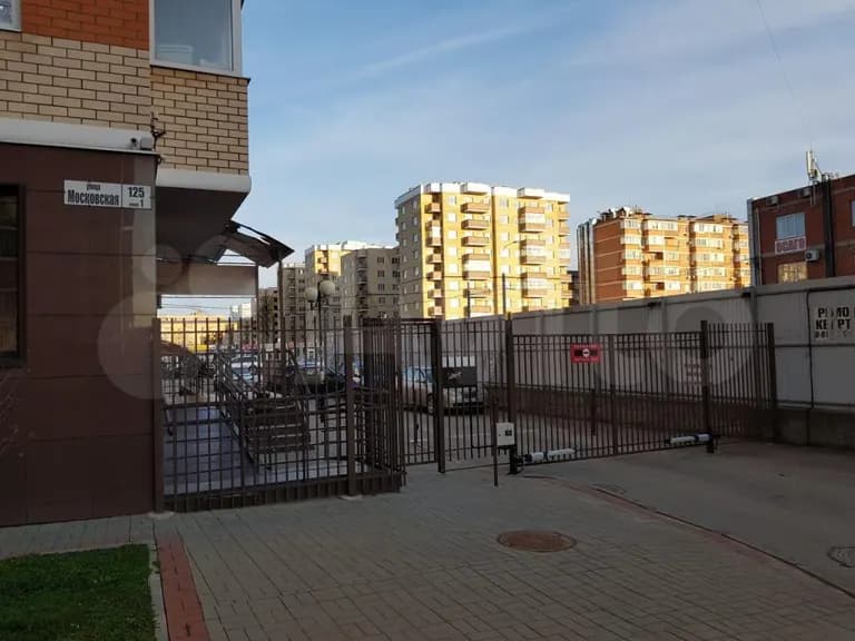 Продается 2-комн. квартира, 63.5 м² — фото 3