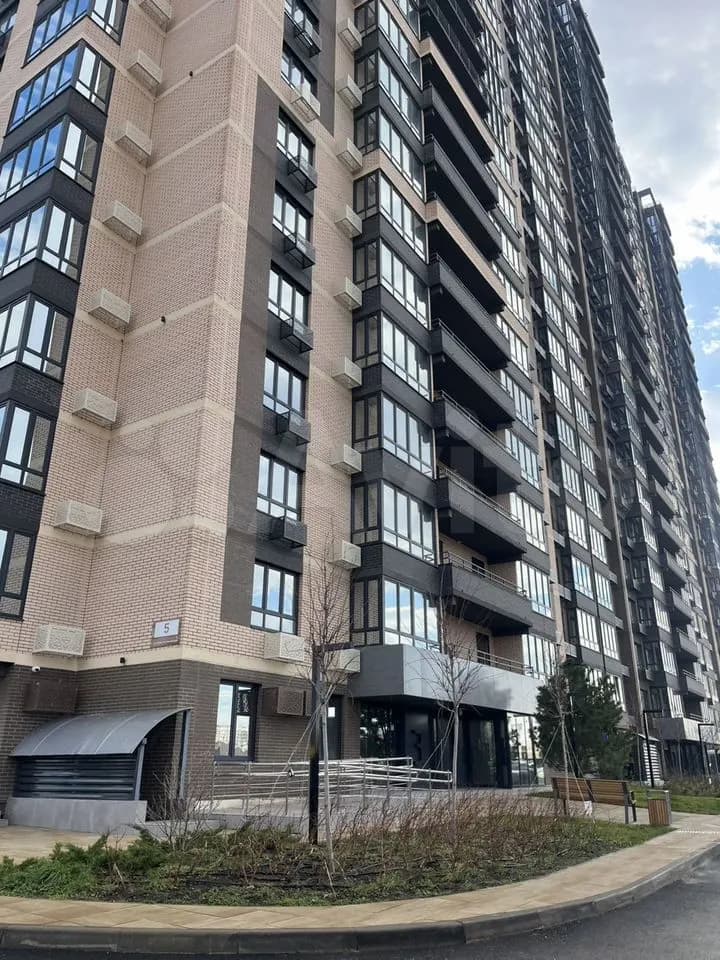 Продается 1-комн. квартира, 40.7 м²