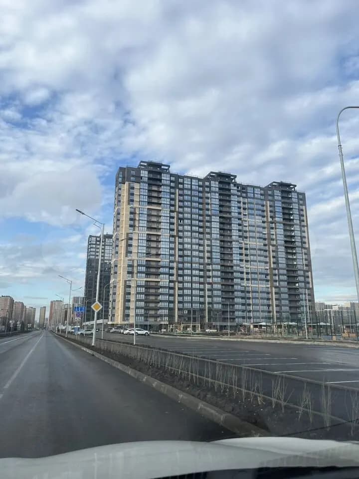 Продается 1-комн. квартира, 40.7 м² — фото 2