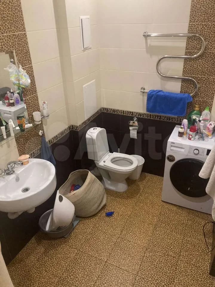 Продается 2-комн. квартира, 64 м² — фото 3