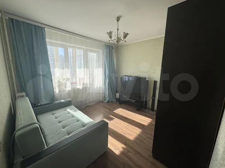 Продается 4-комн. квартира, 74.2 м² — фото 3