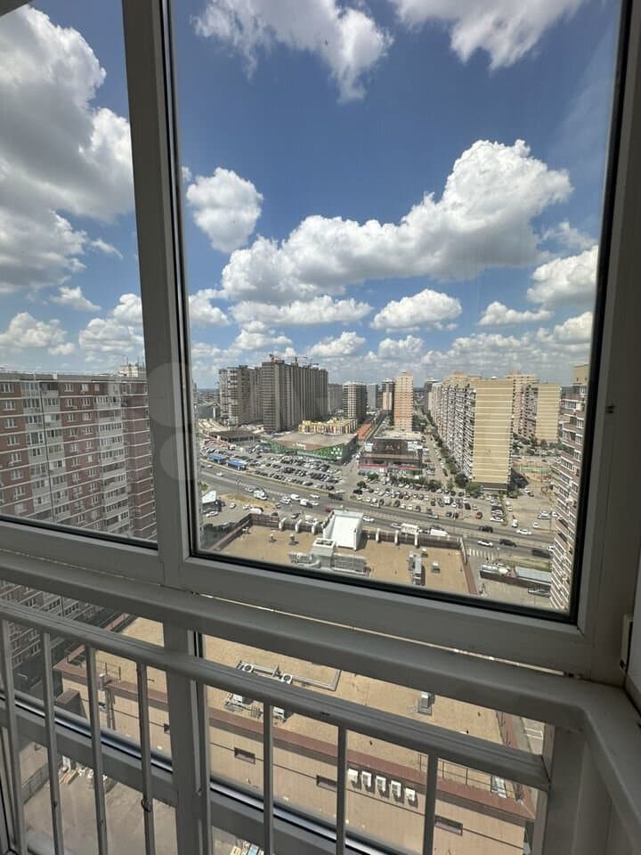 Продается 2-комн. квартира, 62 м² — фото 3