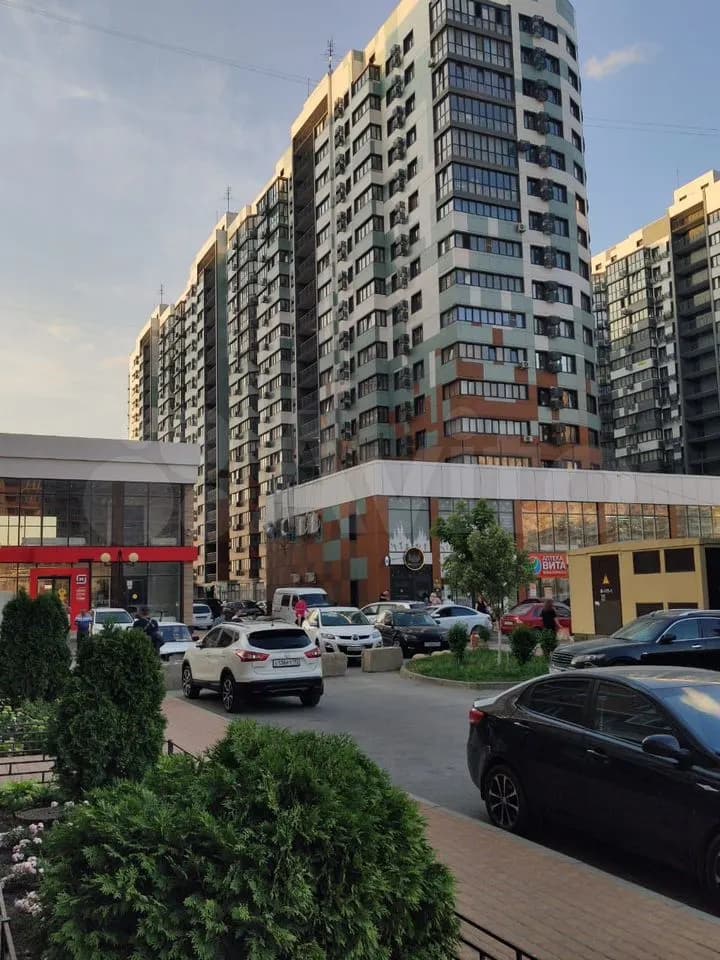 Продается 1-комн. квартира, 41.8 м²