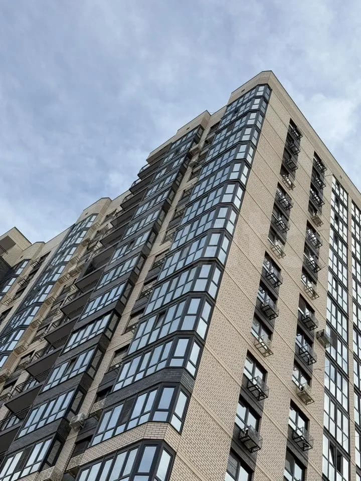 Продается 2-комн. квартира, 60 м²