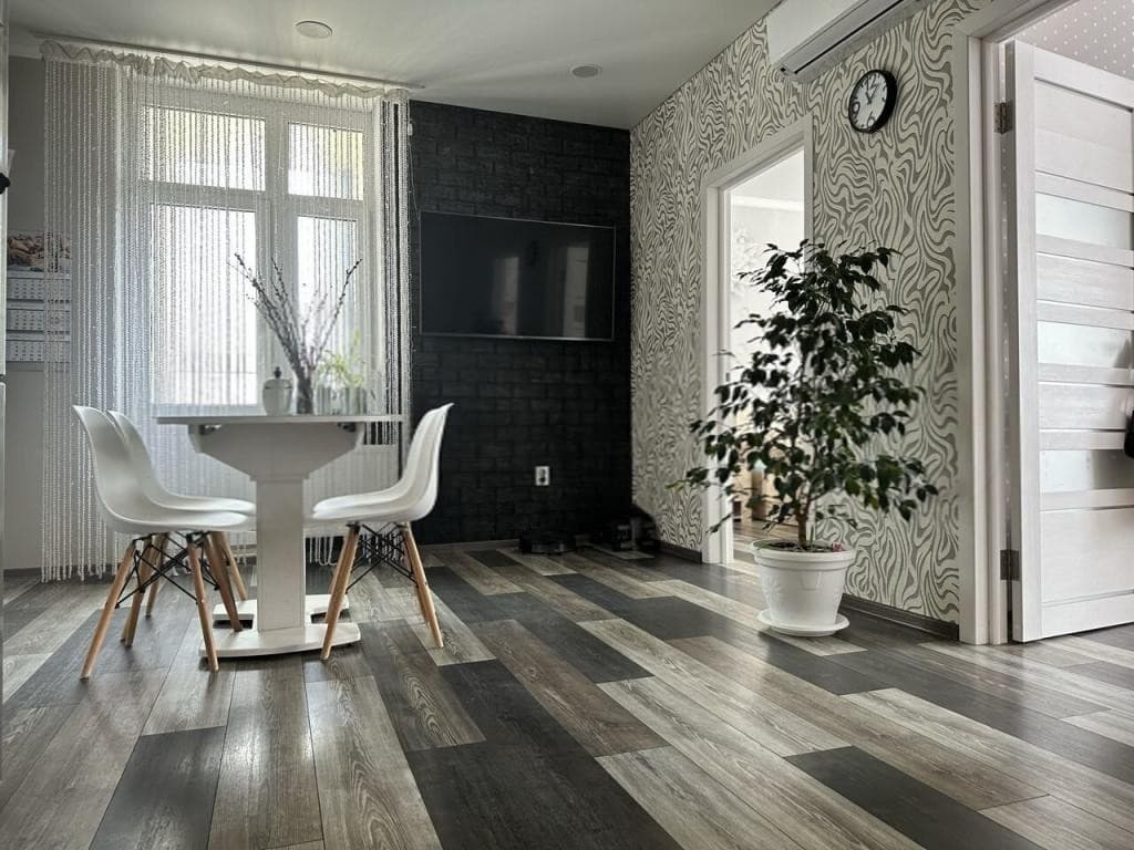 Продается 2-комн. квартира, 75 м² — фото 2