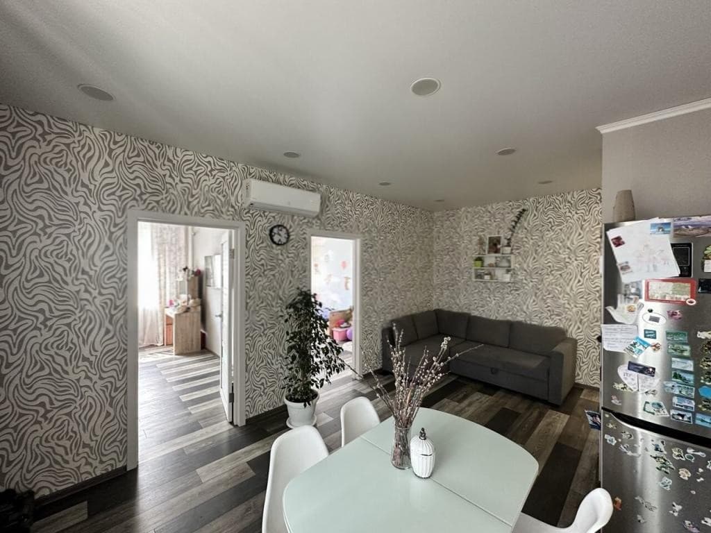 Продается 2-комн. квартира, 75 м² — фото 3
