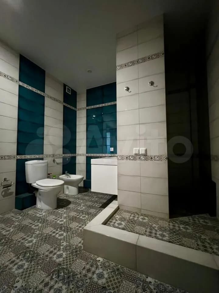 Продается 1-комн. квартира, 76.5 м² — фото 4