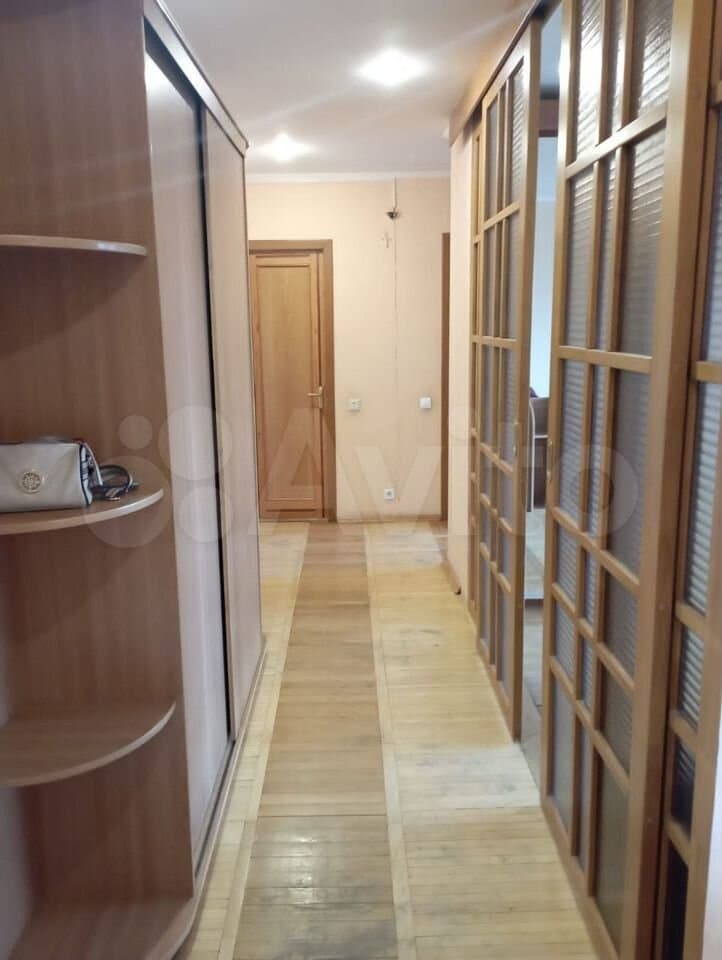 Продается 3-комн. квартира, 61.2 м²
