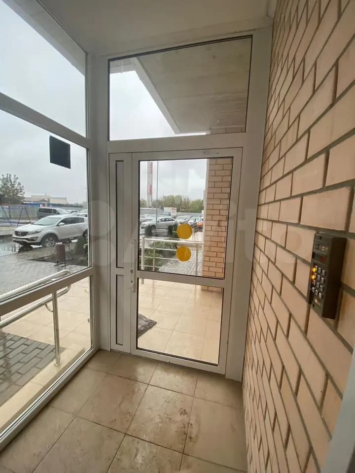 Продается 1-комн. квартира, 35 м² — фото 3
