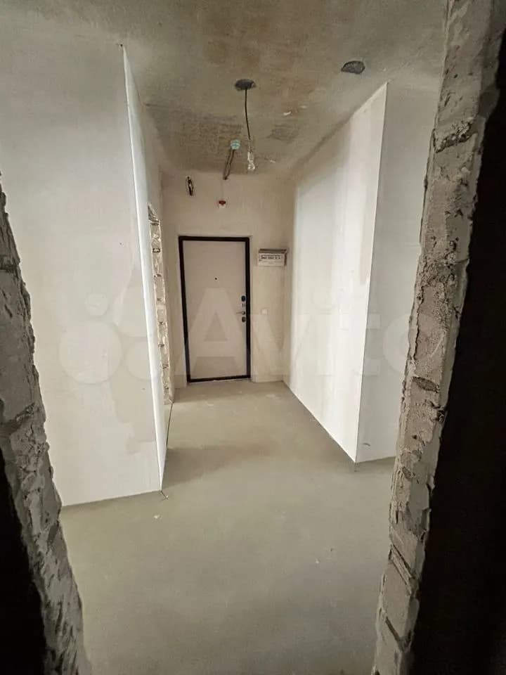 Продается 2-комн. квартира, 70.3 м² — фото 2