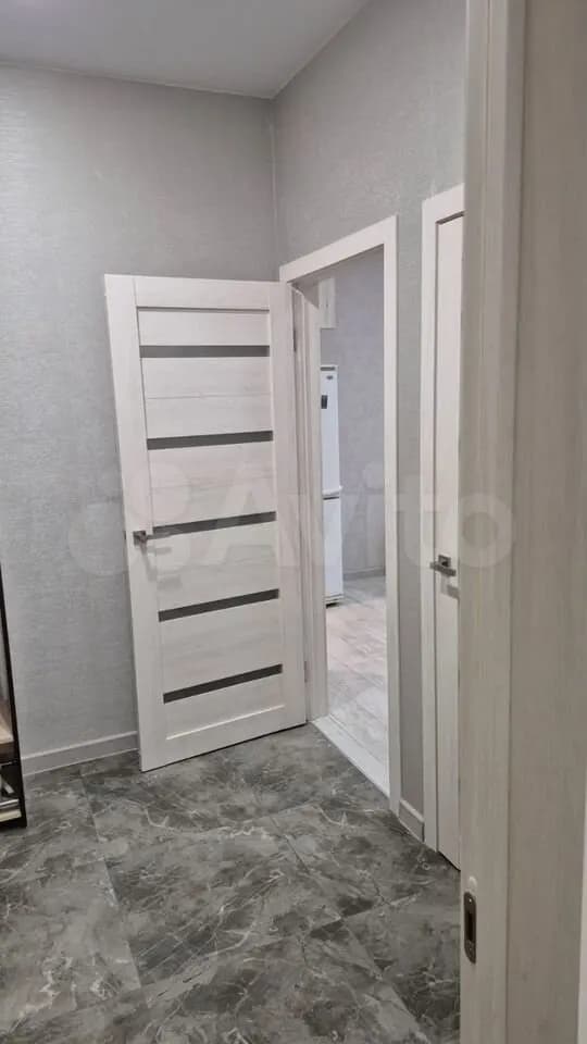 Продается 1-комн. квартира, 40 м² — фото 4