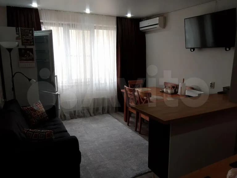 Продается 2-комн. квартира, 65 м² — фото 2