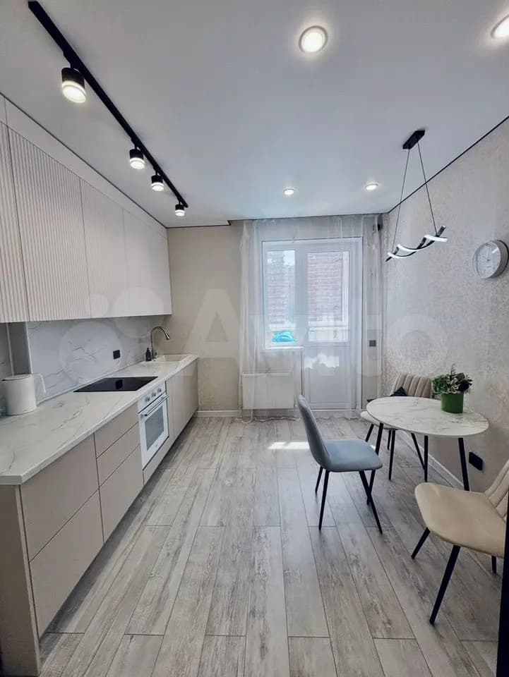 Продается 2-комн. квартира, 42 м² — фото 2