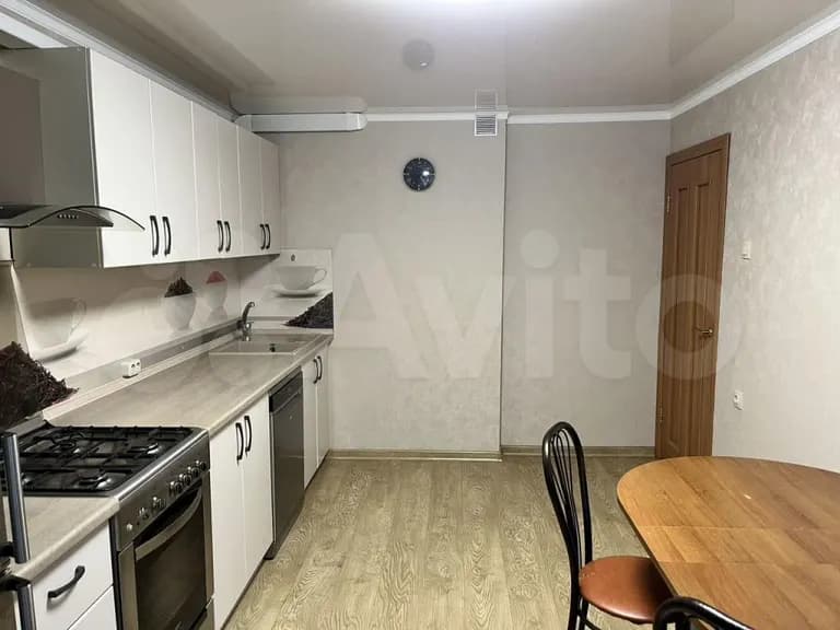 Продается 3-комн. квартира, 71 м²
