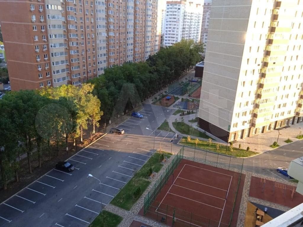 Продается 2-комн. квартира, 63 м²