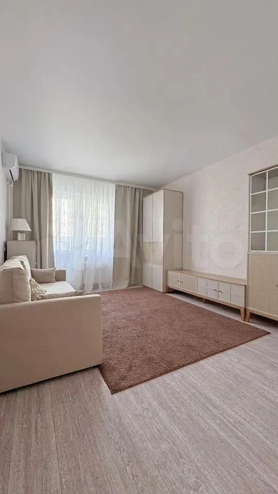 Продается 2-комн. квартира, 56 м²