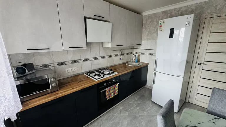 Продается 3-комн. квартира, 64.7 м²