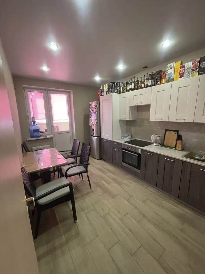 Продается 2-комн. квартира, 59 м² — фото 2