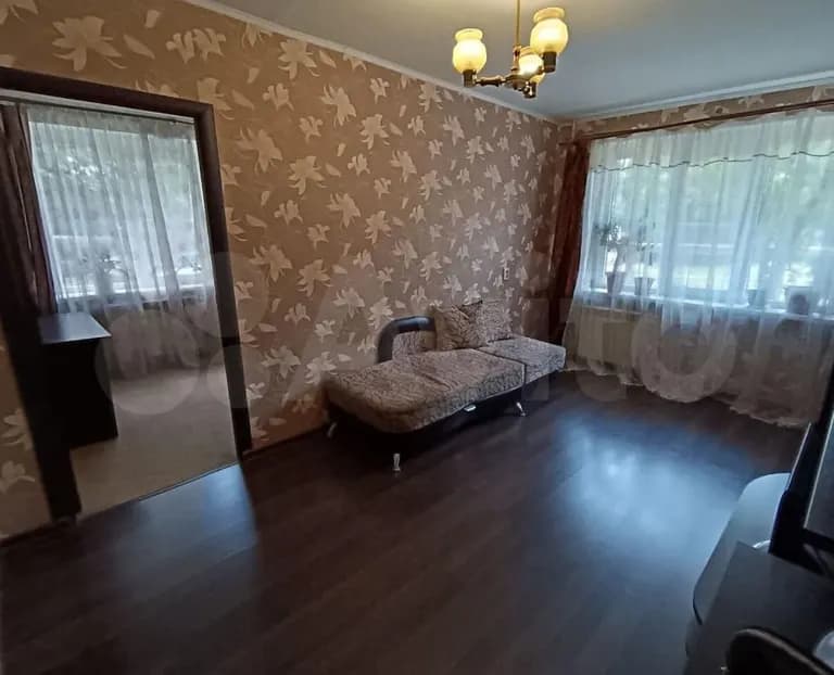 Продается 3-комн. квартира, 50.2 м²