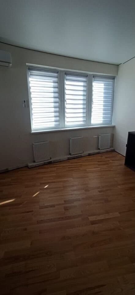 Продается 4-комн. квартира, 103 м²