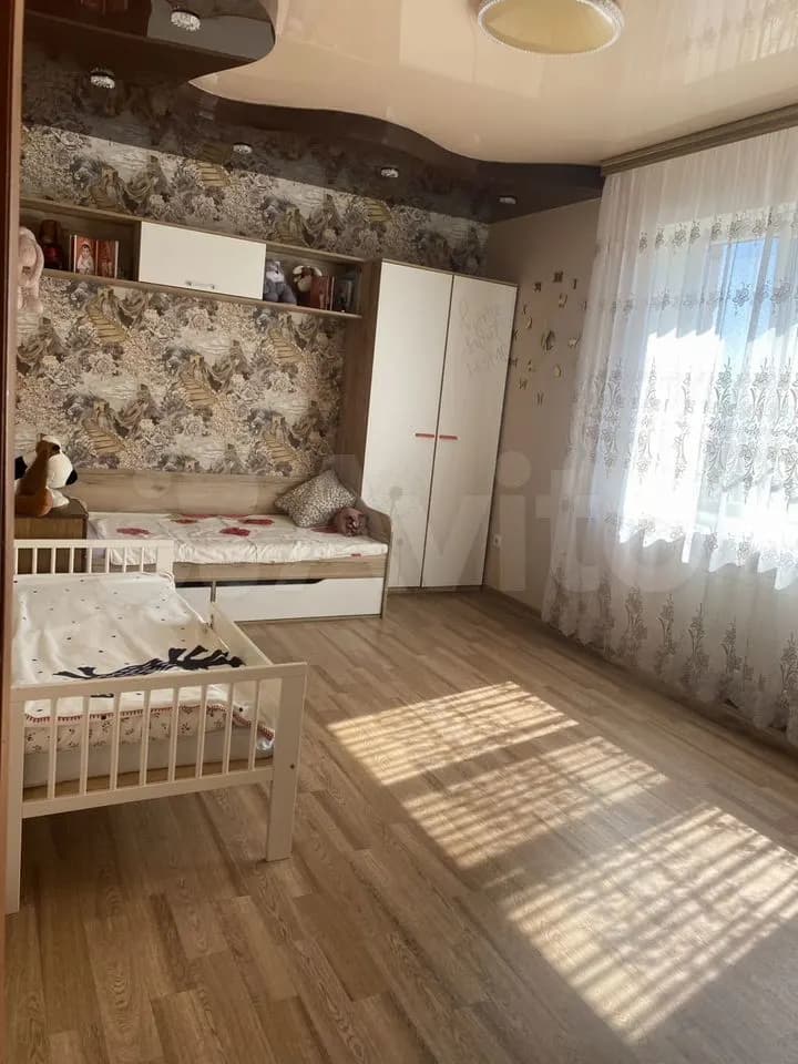 Продается 2-комн. квартира, 56.7 м²