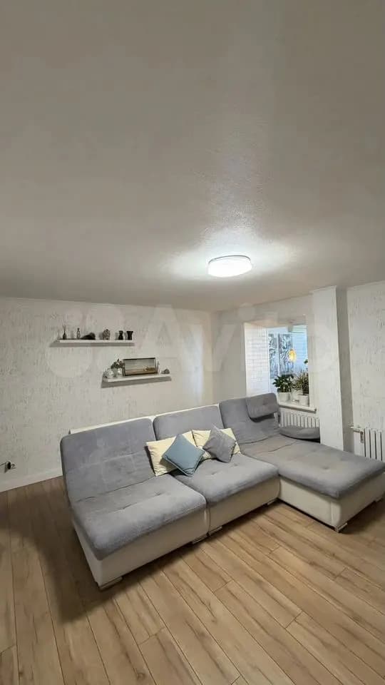 Продается 2-комн. квартира, 65.8 м² — фото 2
