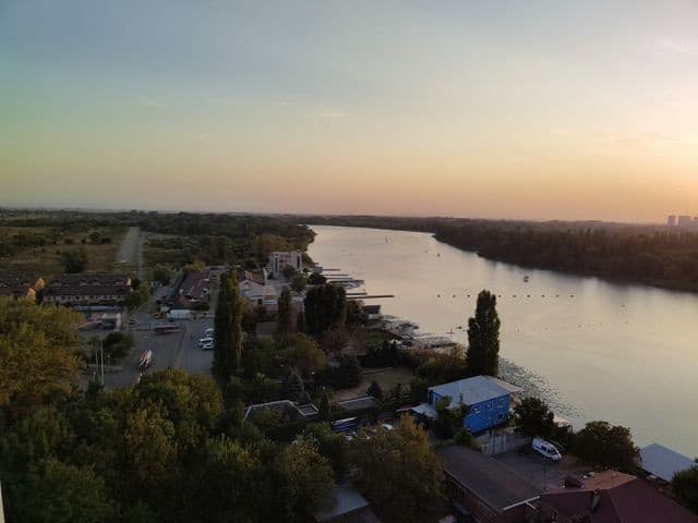 Продается 1-комн. квартира, 45.9 м²