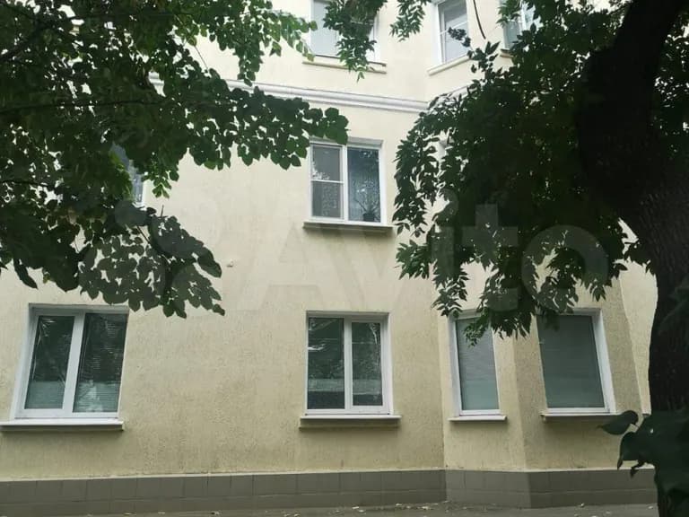 Продается 3-комн. квартира, 65.5 м² — фото 2