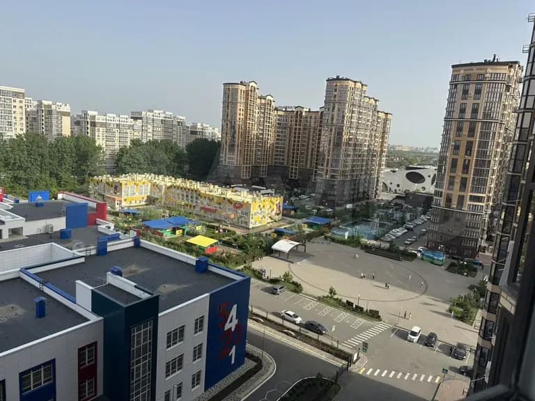Продается 2-комн. квартира, 62.7 м² — фото 3