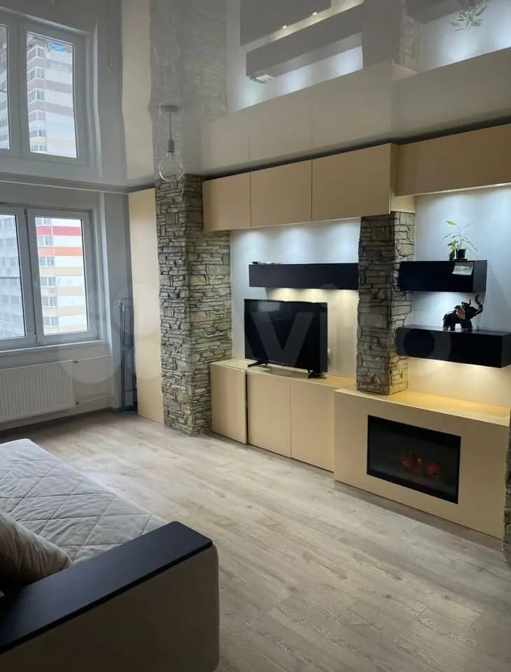 Продается 2-комн. квартира, 56 м²