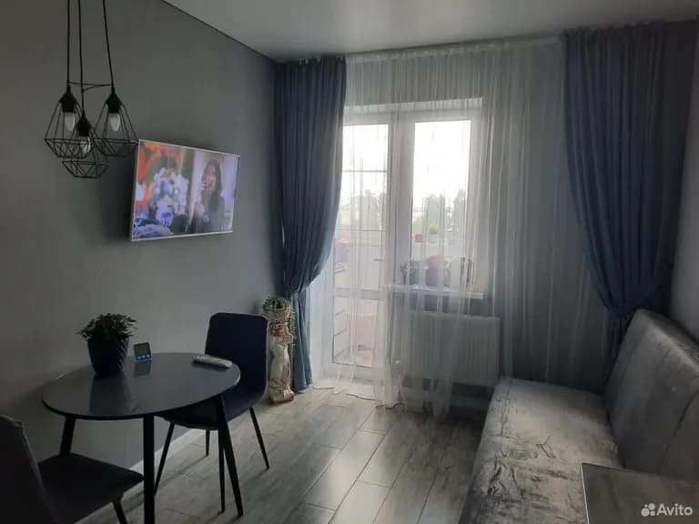 Продается 1-комн. квартира, 41.8 м²