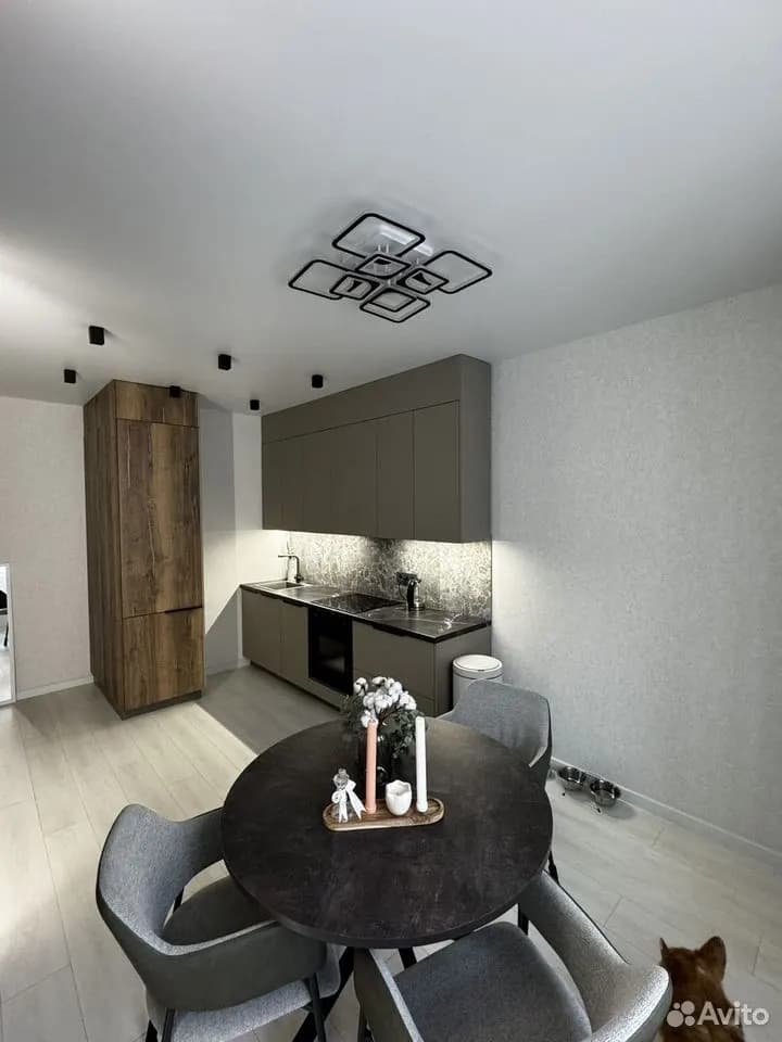 Продается 2-комн. квартира, 57 м²