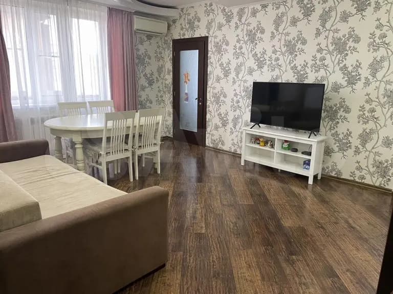 Продается 3-комн. квартира, 73.5 м²