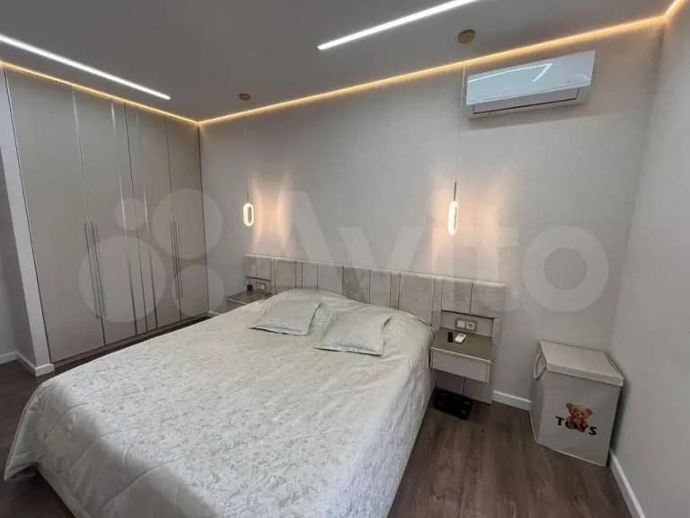 Продается 2-комн. квартира, 59.3 м²