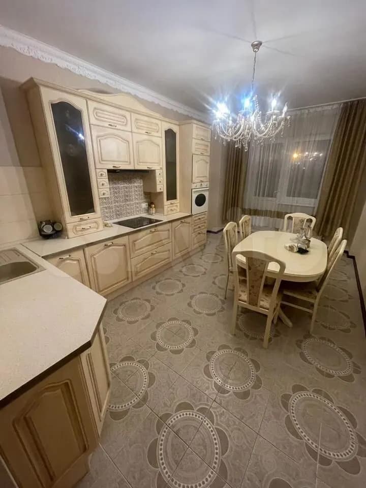 Продается 2-комн. квартира, 91.1 м² — фото 2