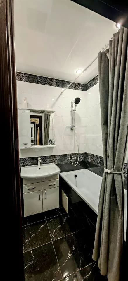Продается 1-комн. квартира, 36 м² — фото 5