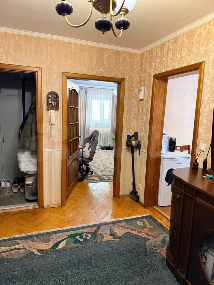 Продается 4-комн. квартира, 93 м² — фото 2