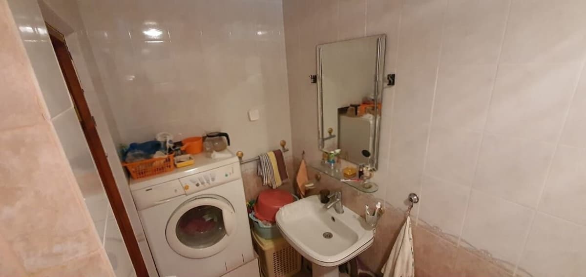 Продается 2-комн. квартира, 54 м² — фото 2