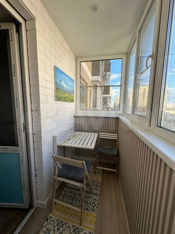 Продается 2-комн. квартира, 60.3 м²