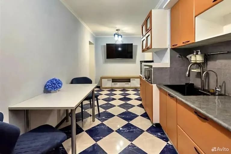 Продается 3-комн. квартира, 66.4 м² — фото 2