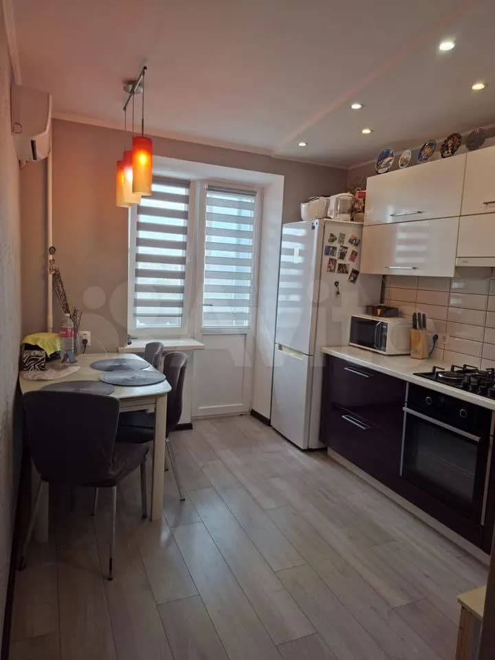 Продается 2-комн. квартира, 52 м² — фото 2