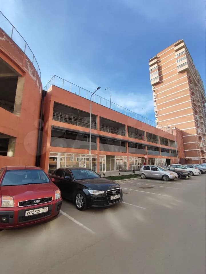 Продается 3-комн. квартира, 77 м² — фото 3