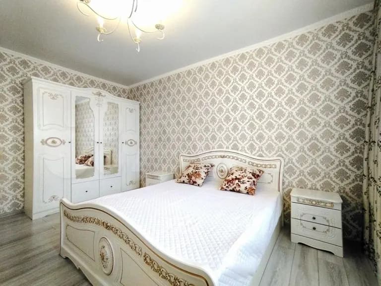 Продается 2-комн. квартира, 60.2 м² — фото 2